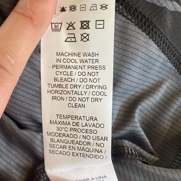 Puma Performance Aop Short Sleeve T-Shirt size 2X - Picture 7 of 9